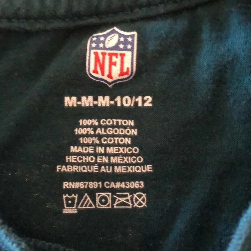 Philadelphia Eagles Wentz Jersey Tee Shirt - Picture 3 of 4